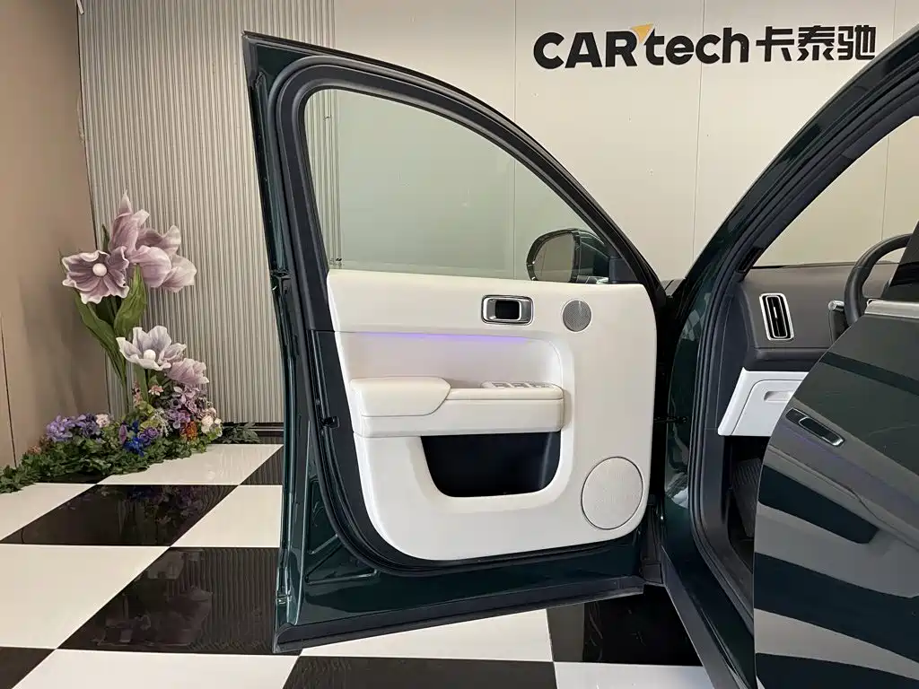 Li Auto Li L7 — миниатюра 16