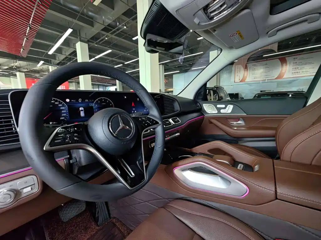 Mercedes-Benz GLE (Import) — миниатюра 14