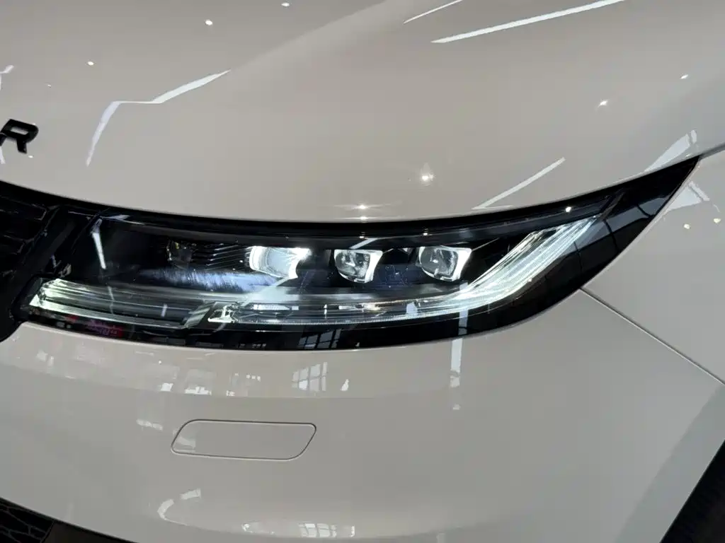 Land Rover Sport — миниатюра 7