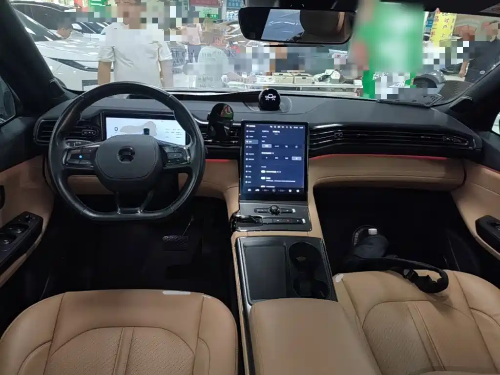 NIO ES6 — миниатюра 10