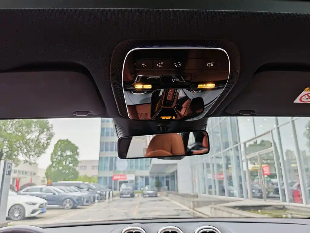 Mercedes-Benz GLC — миниатюра 21