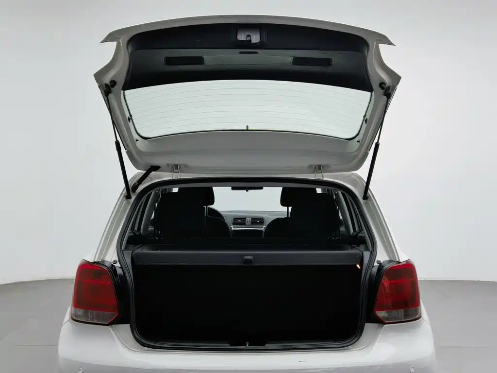 Volkswagen Polo — миниатюра 16