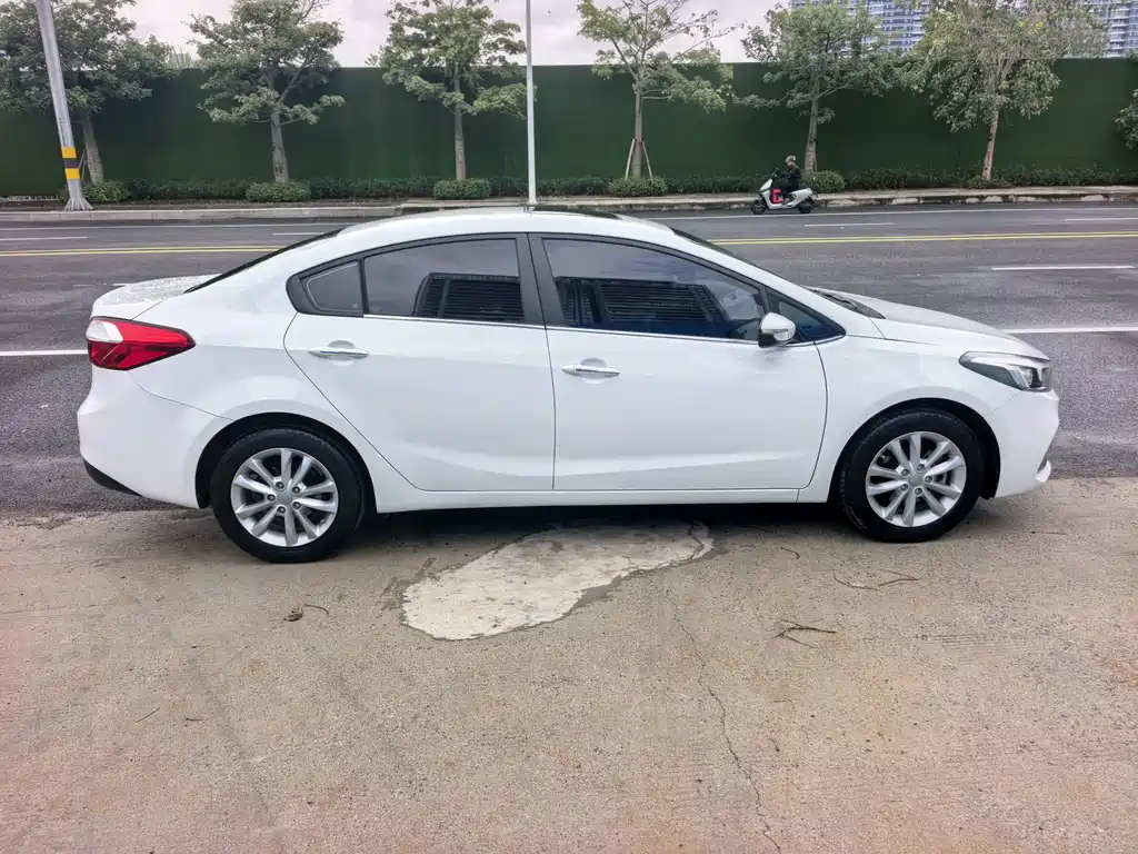 Kia K3 — миниатюра 4