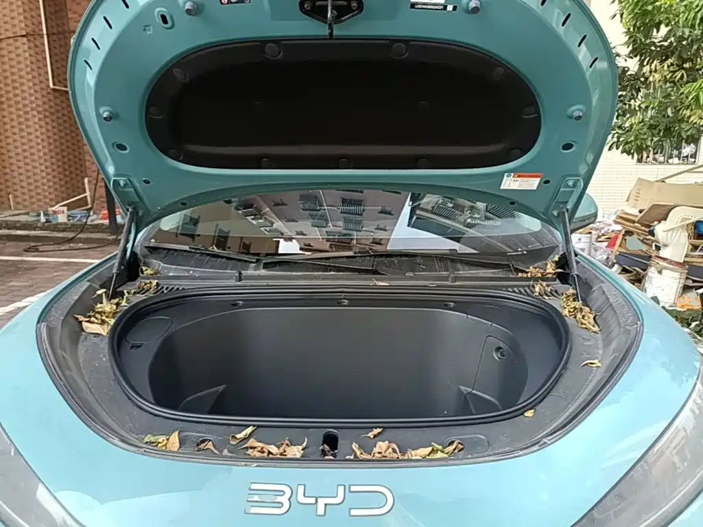BYD Sealion 05 EV — миниатюра 20