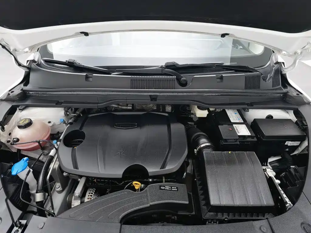 Geely Binyue — миниатюра 6