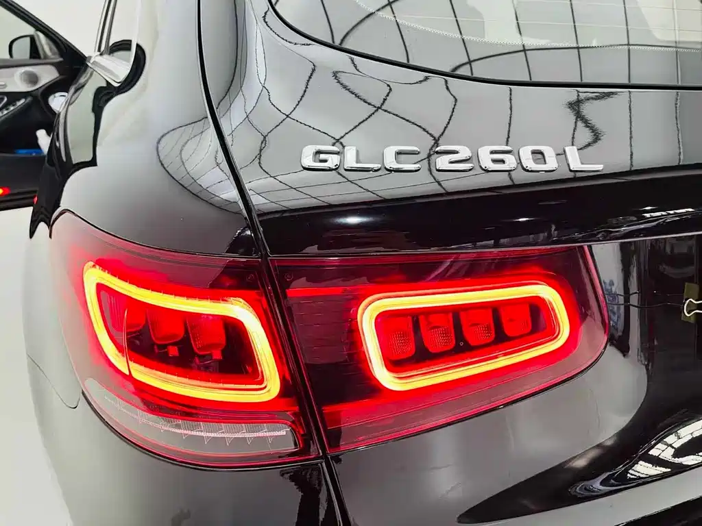 Mercedes-Benz GLC — миниатюра 10