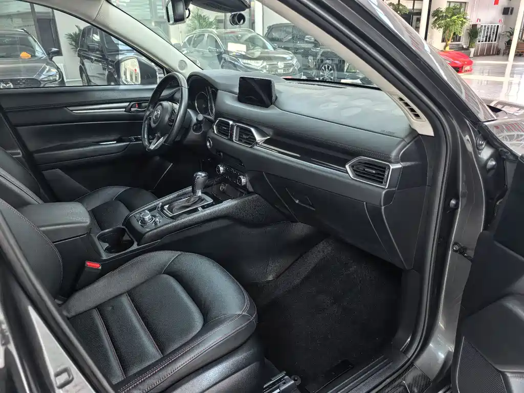 MAZDA CX 5