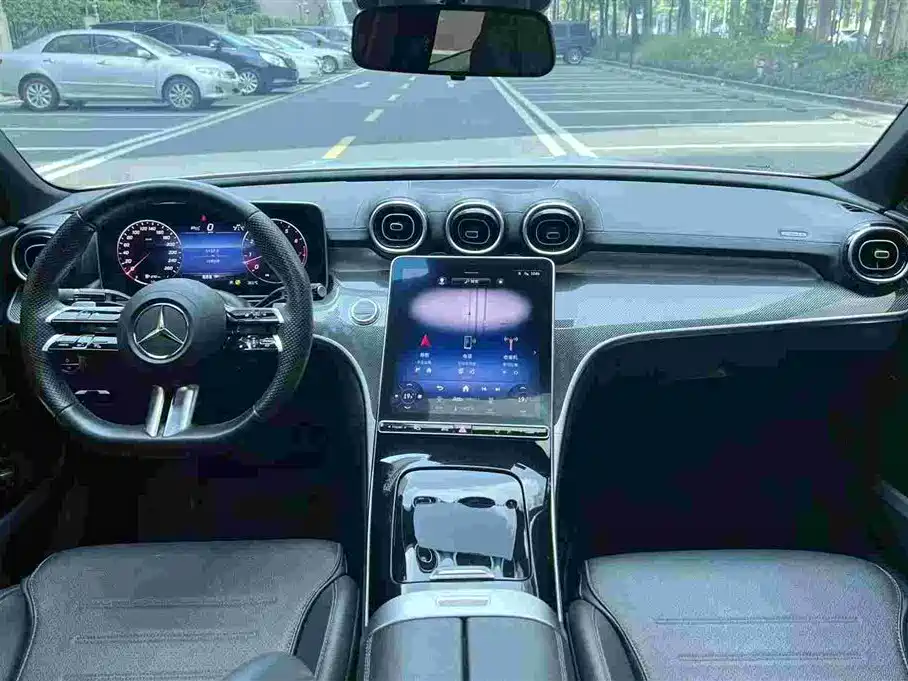 Mercedes-Benz C-Class — миниатюра 5
