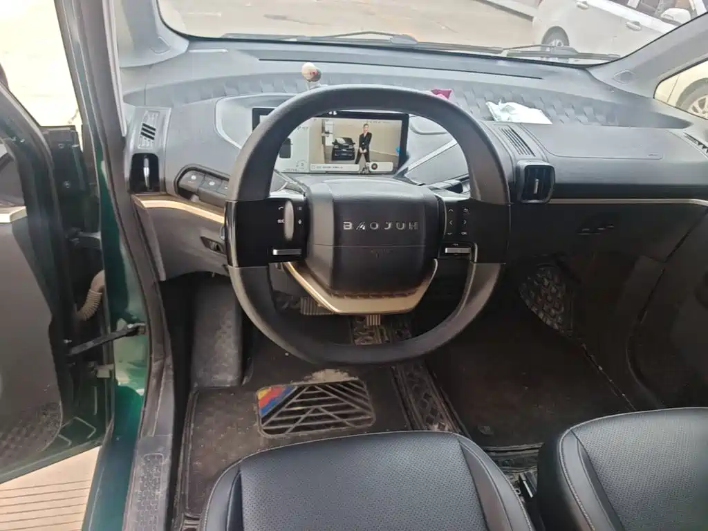 Baojun KiWi EV — миниатюра 11