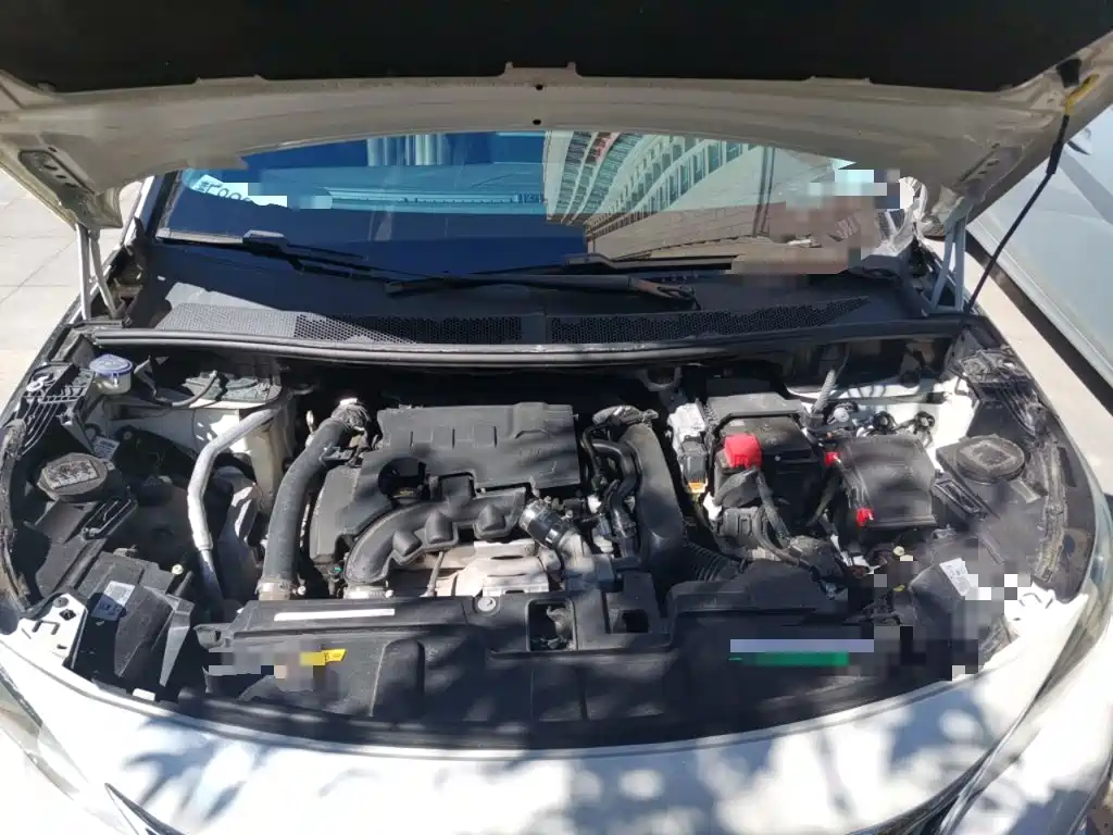 Peugeot 4008 — миниатюра 11