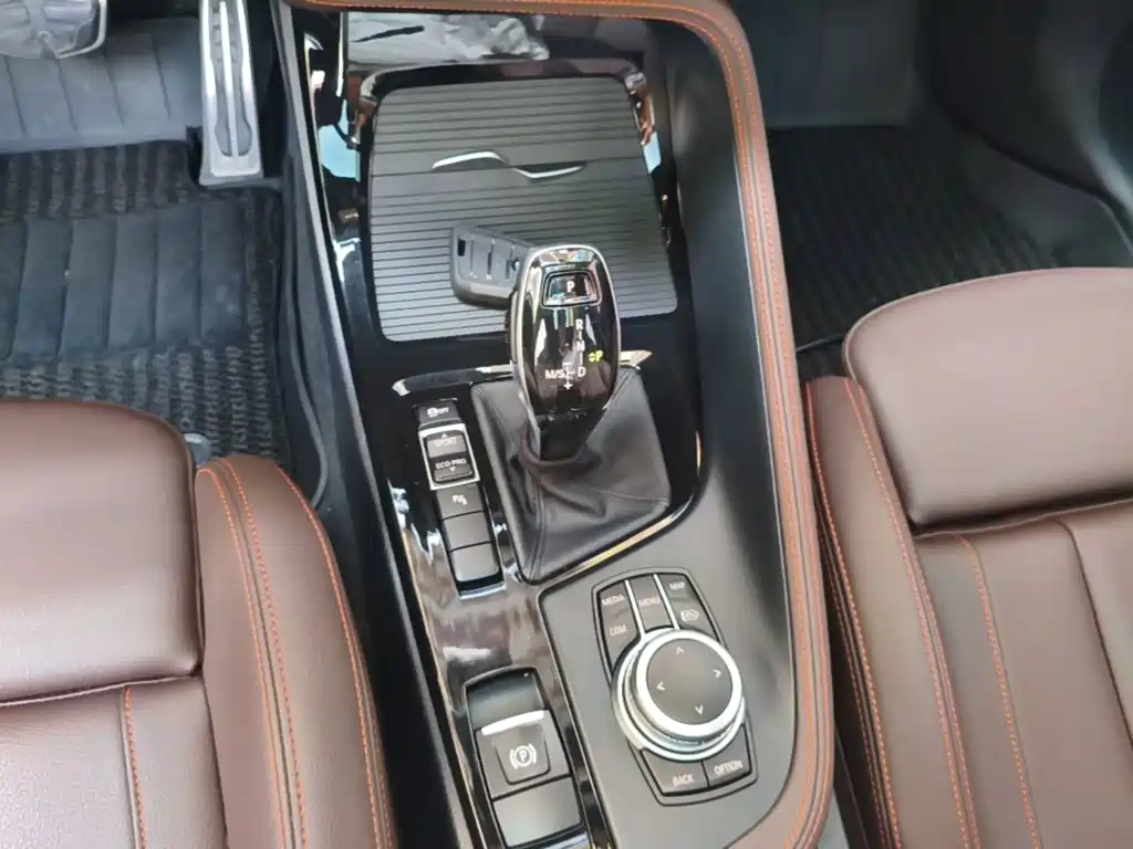 BMW X2 — миниатюра 14