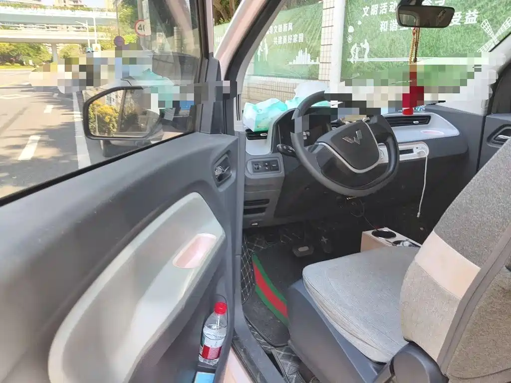 Wuling MINIEV — миниатюра 12