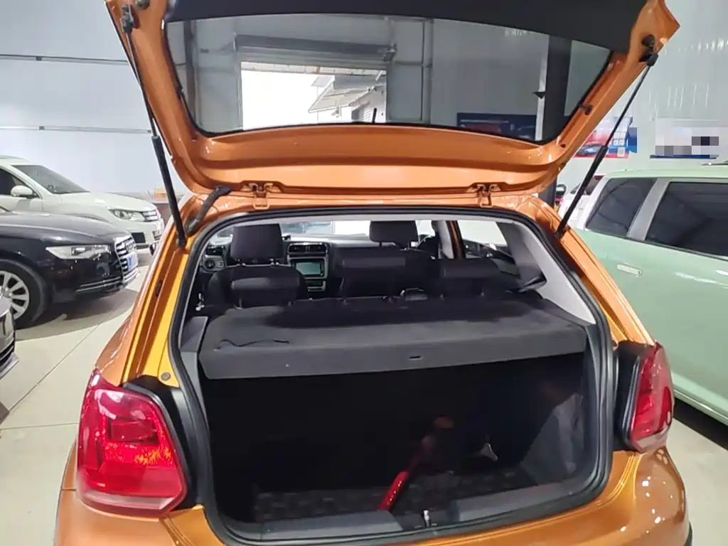 Volkswagen Polo — миниатюра 19