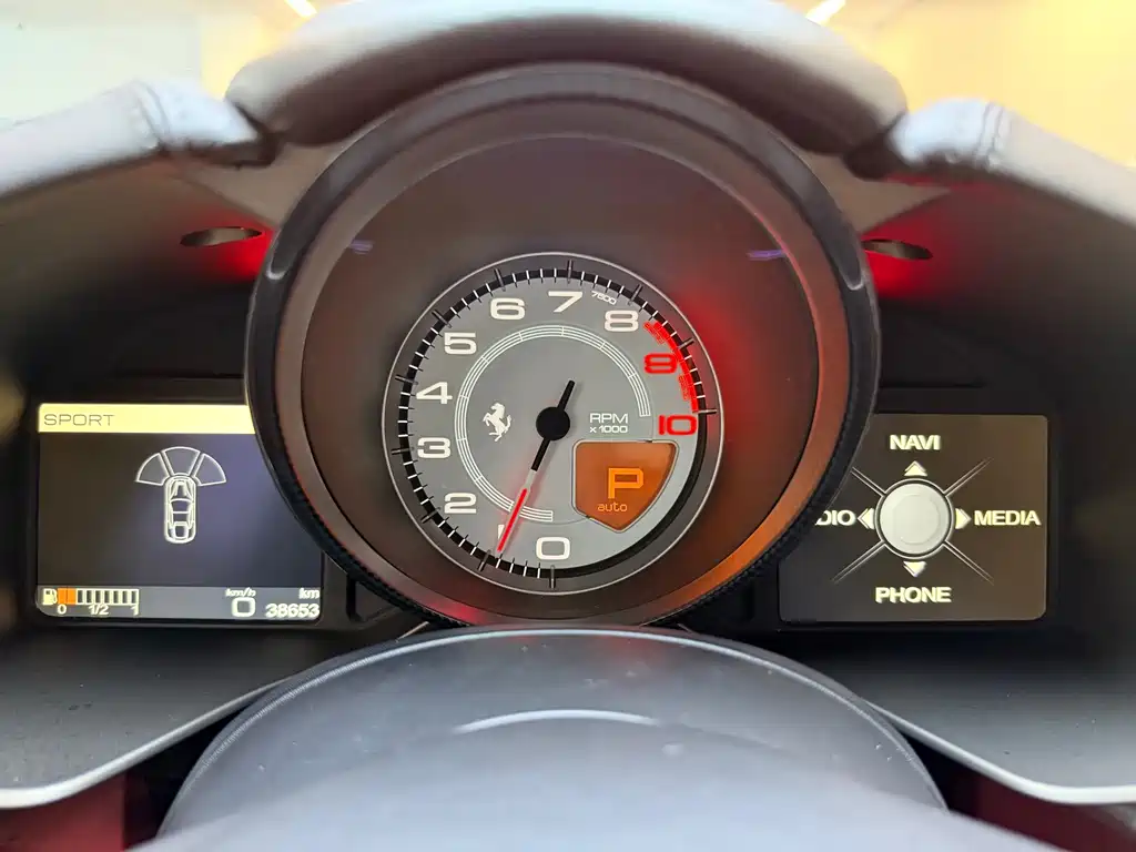 Ferrari F12berlinetta — миниатюра 18