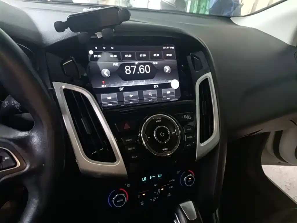 Ford Focus — миниатюра 13