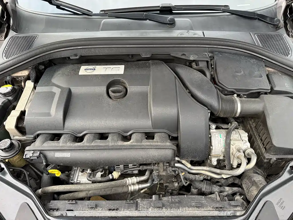 Volvo XC60 (Import) — миниатюра 30