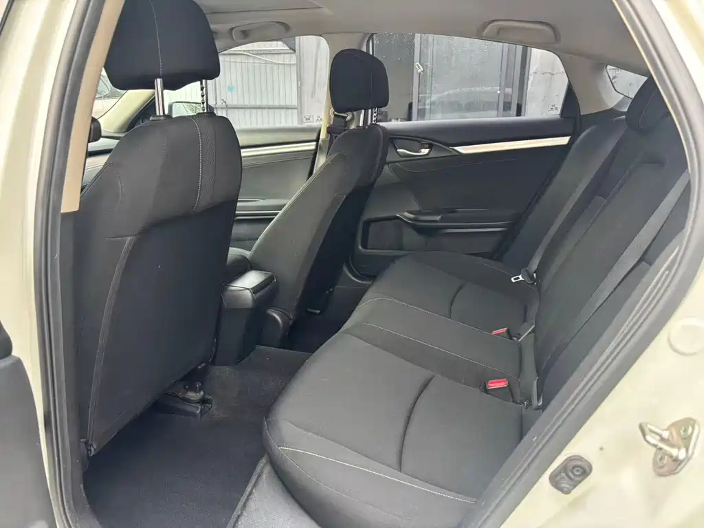 Honda Civic — миниатюра 5