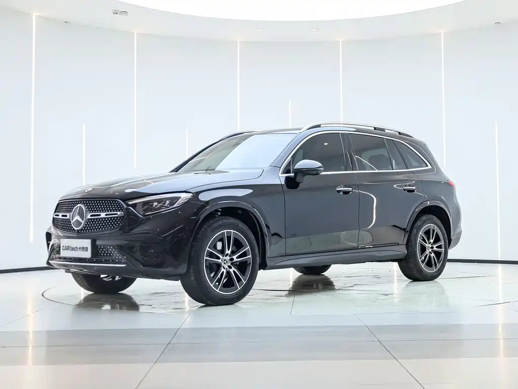 Mercedes-Benz GLC 2025
