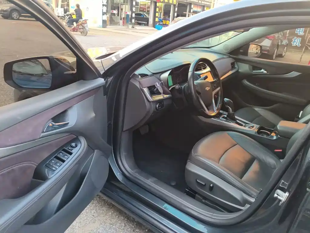Chevrolet Malibu — миниатюра 16