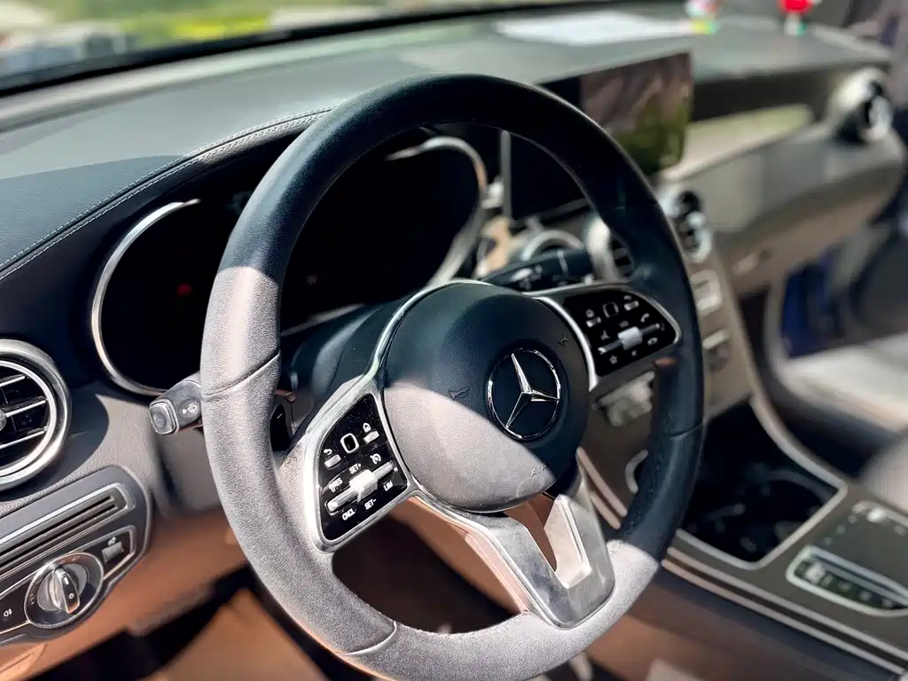 Mercedes-Benz GLC — миниатюра 11
