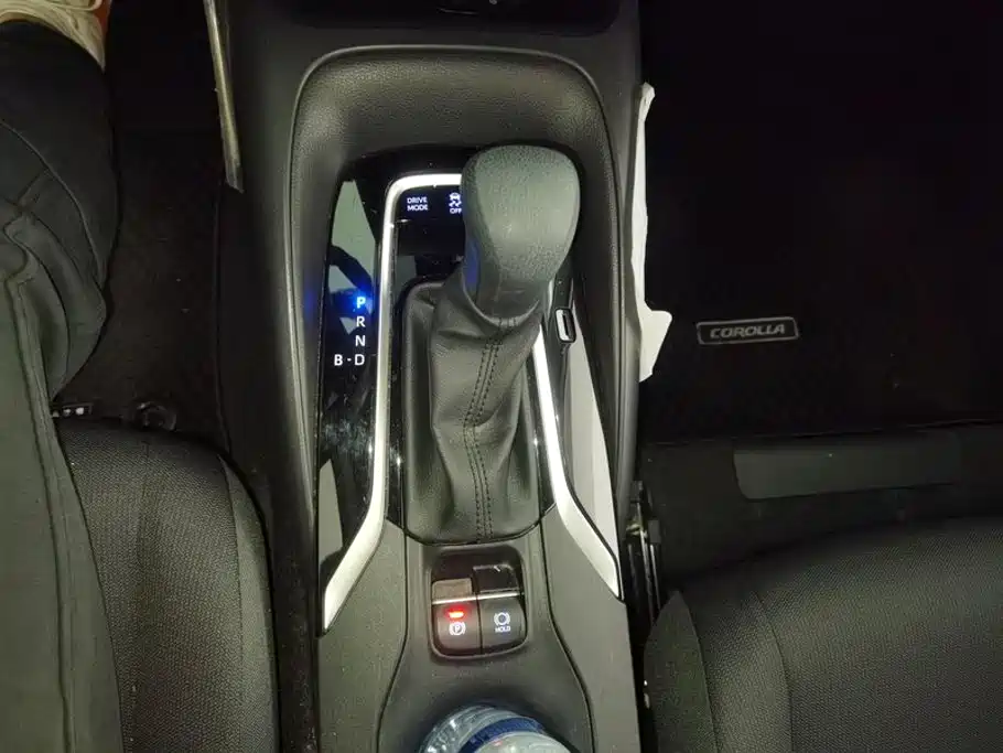 Toyota Corolla — миниатюра 16