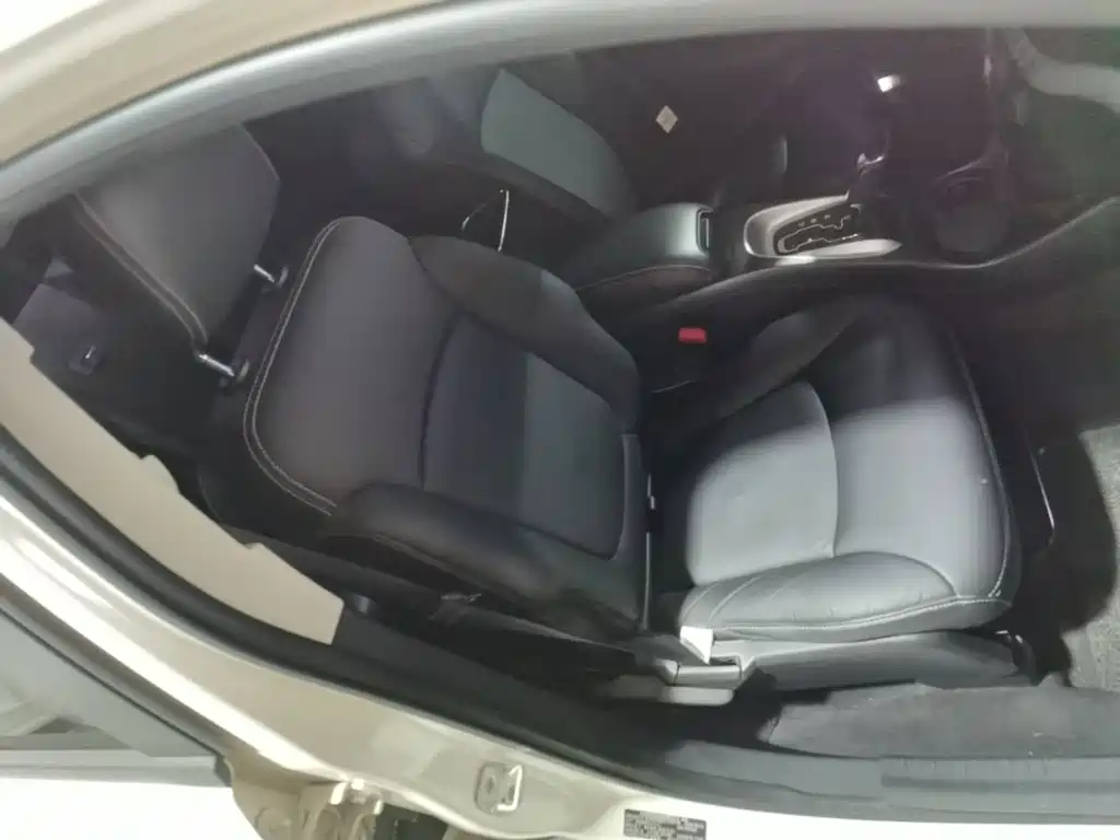Dodge Journey — миниатюра 25