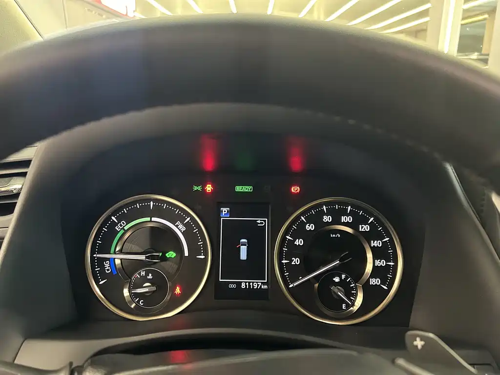 Toyota Vellfire — миниатюра 11