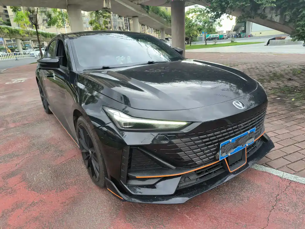 Changan UNI-V — миниатюра 3