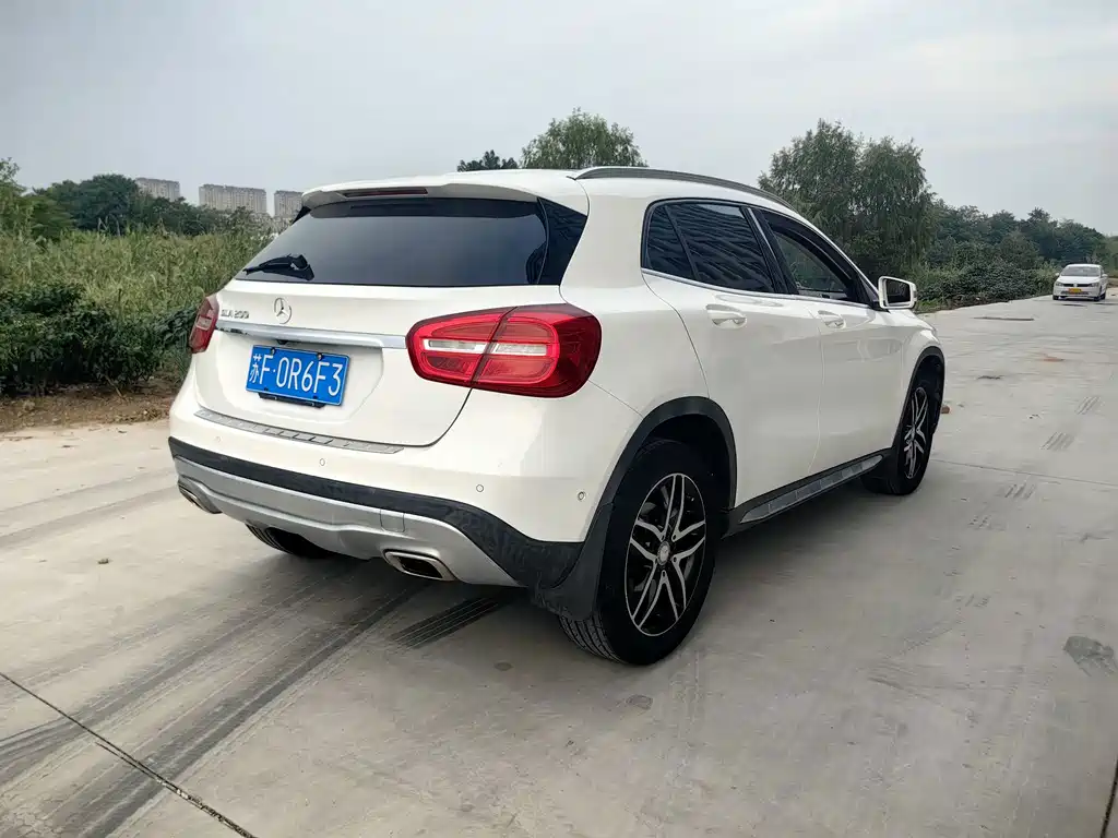 Mercedes-Benz GLA — миниатюра 5