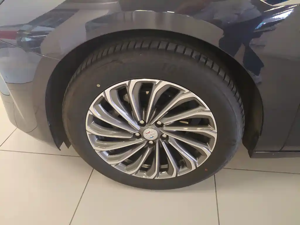 Buick LaCrosse — миниатюра 23