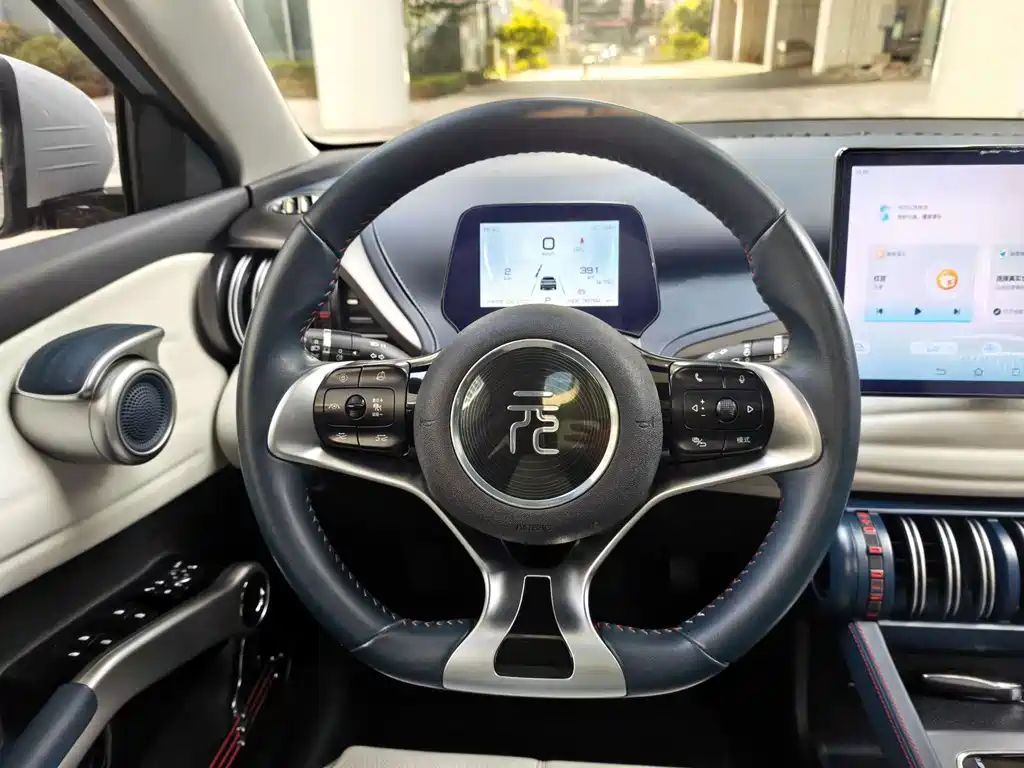 BYD Yuan Plus — миниатюра 7
