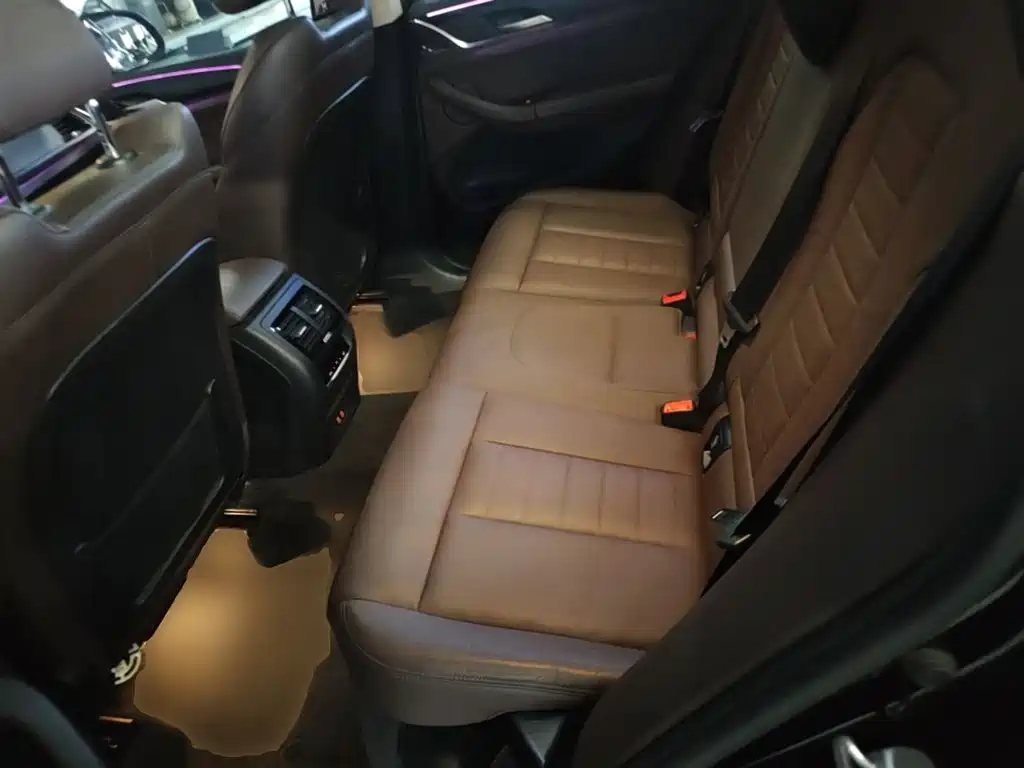 BMW X3 — миниатюра 17