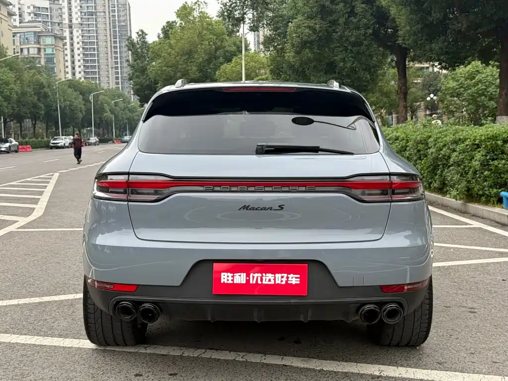 Porsche Macan — миниатюра 6