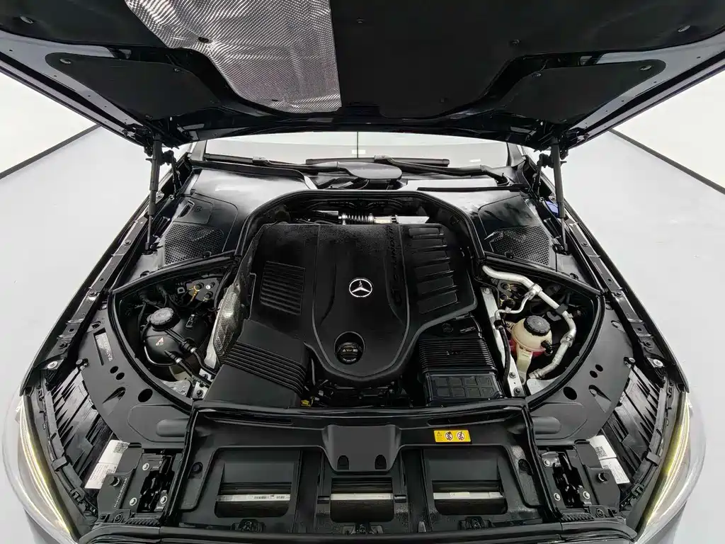 Mercedes-Benz S-Class — миниатюра 12