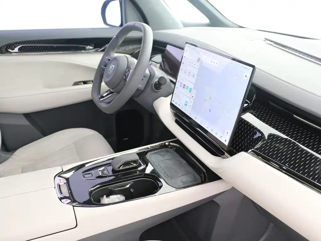 Zeekr 009 2024 мест Executive 108kWh