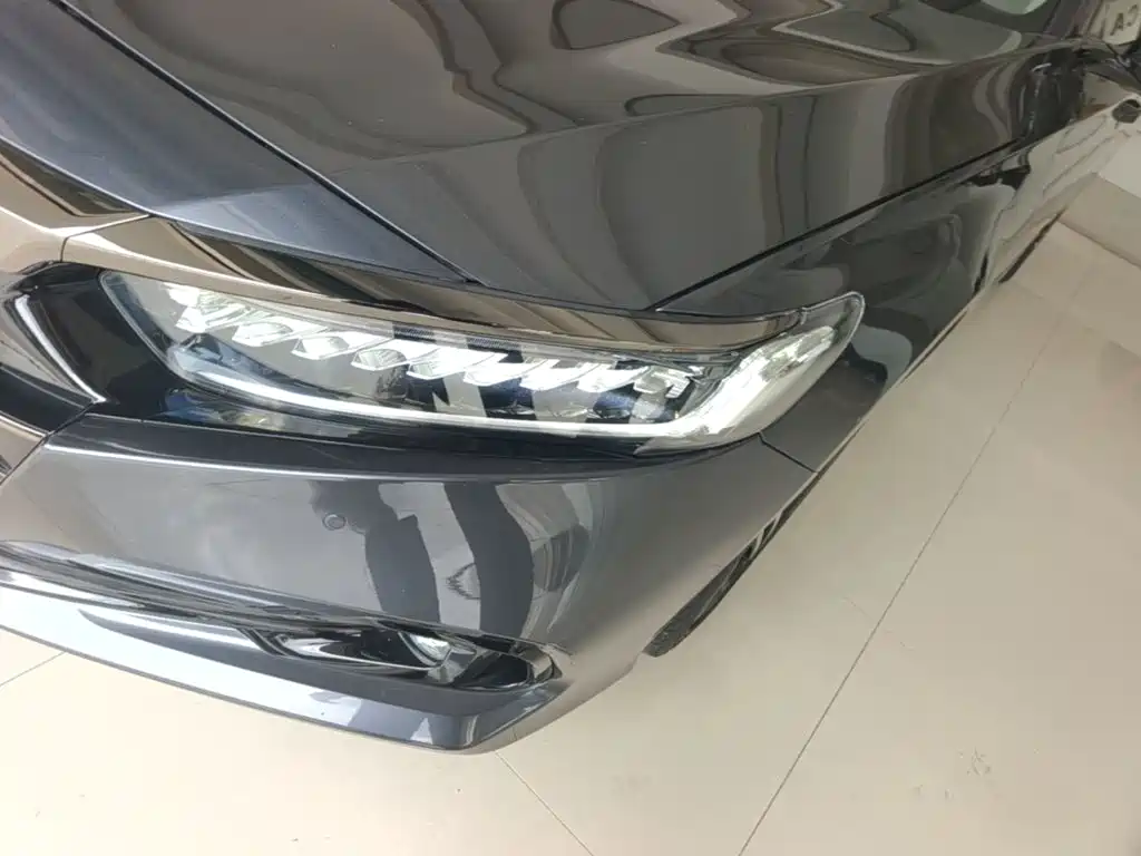 Honda Accord — миниатюра 24