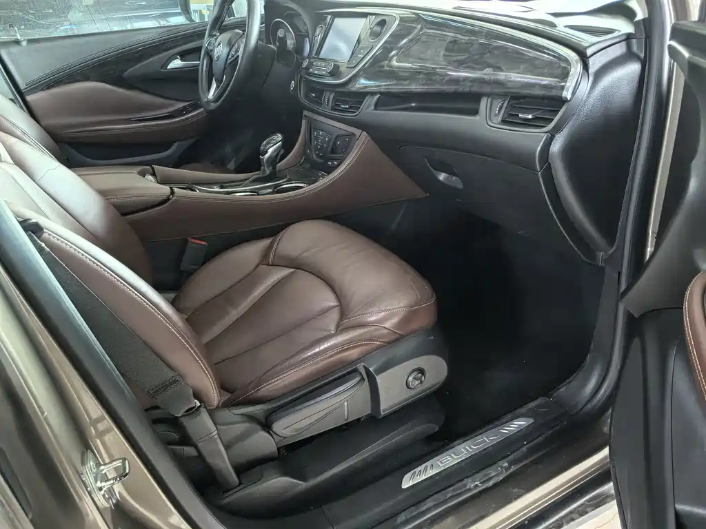 Buick Envision Plus — миниатюра 6