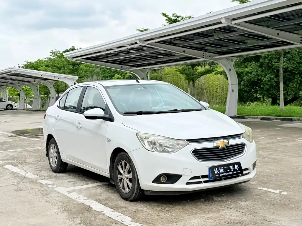 Chevrolet Sail 2015 3 1.3L MT