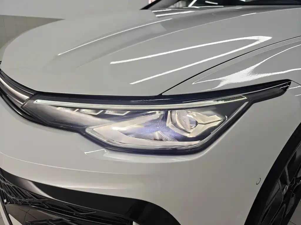 Volkswagen Golf — миниатюра 15