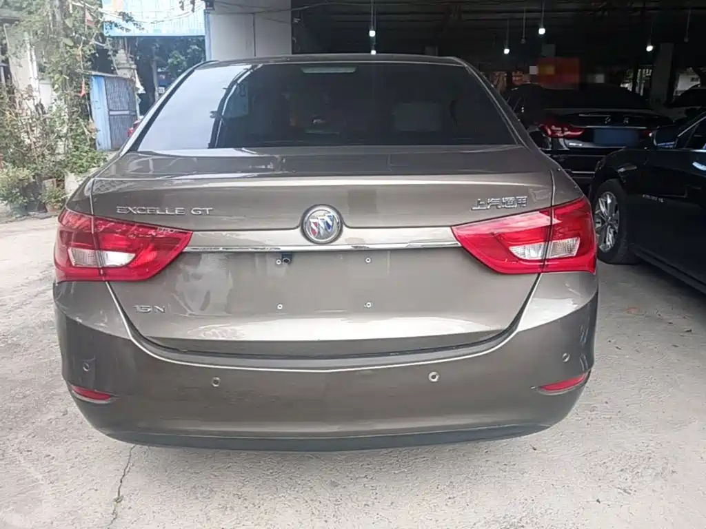 Buick Excelle — миниатюра 6