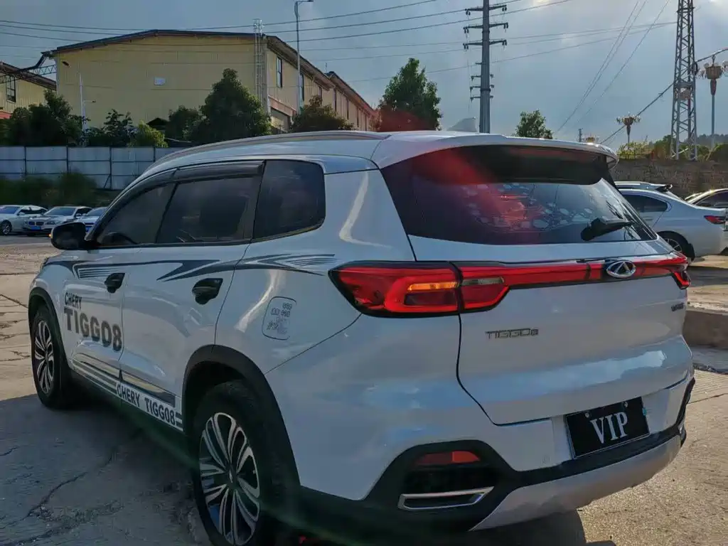 Chery Tiggo 8 — миниатюра 6