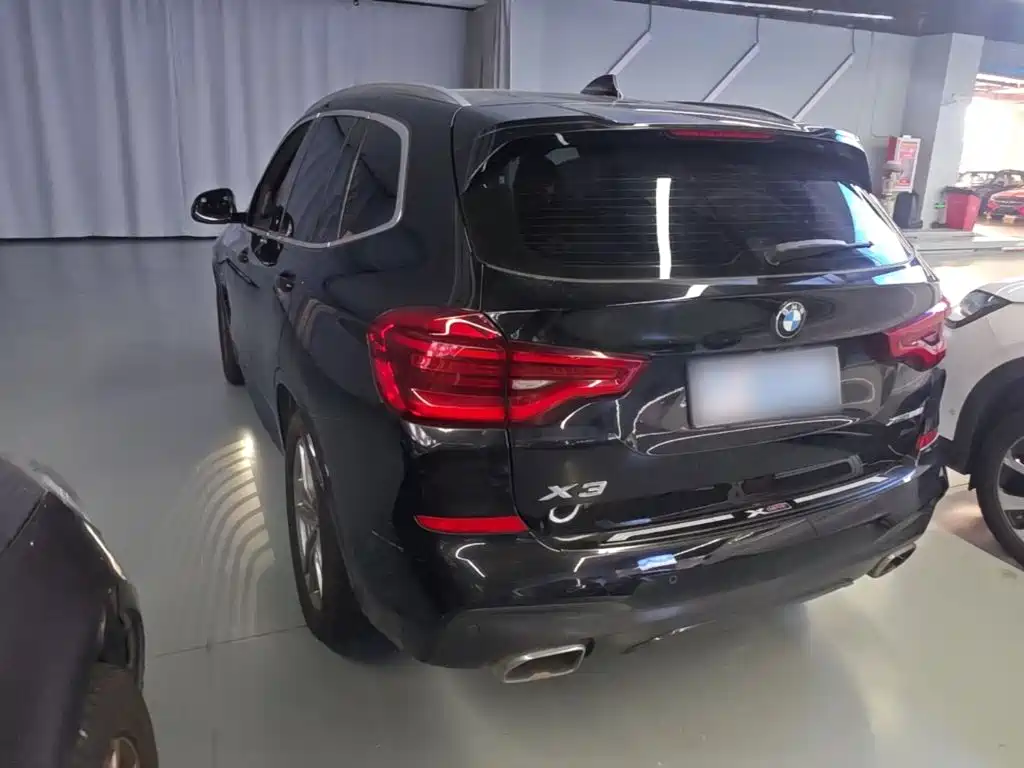 BMW X3 — миниатюра 5