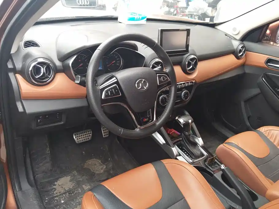 BAIC Senova X35 — миниатюра 12