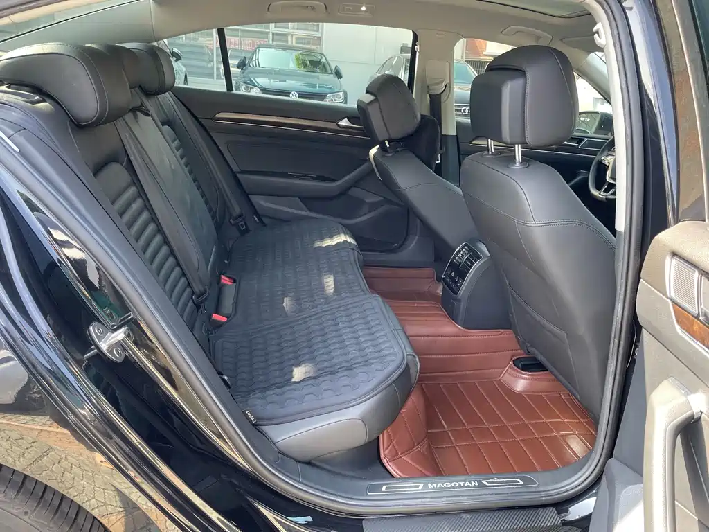 Volkswagen Magotan — миниатюра 9
