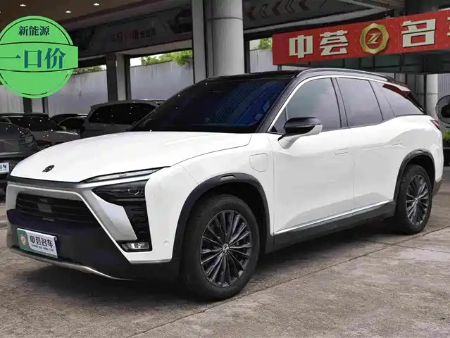 2021 Nio ES8