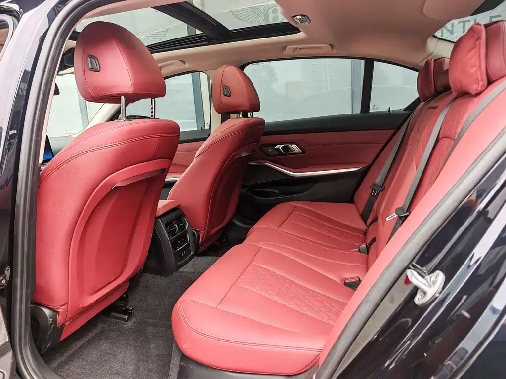 BMW 3 Series — миниатюра 13