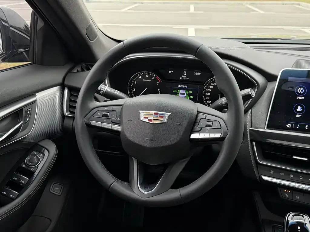 Cadillac CT5 2022 28T Luxury