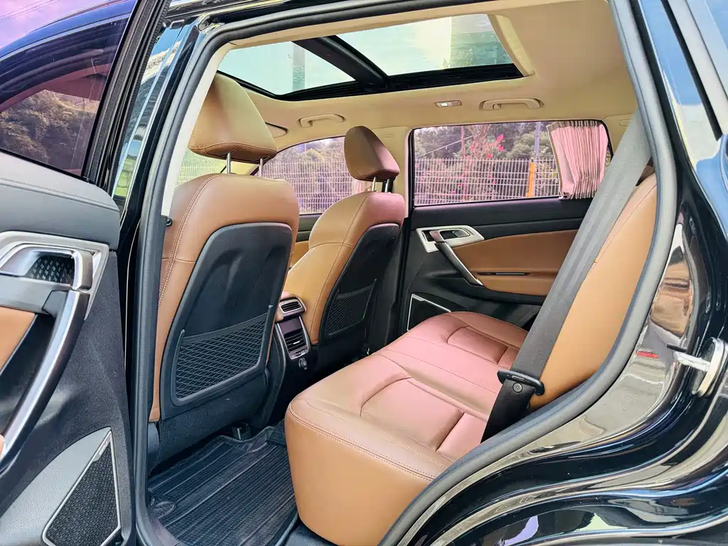 Geely Boyue — миниатюра 5