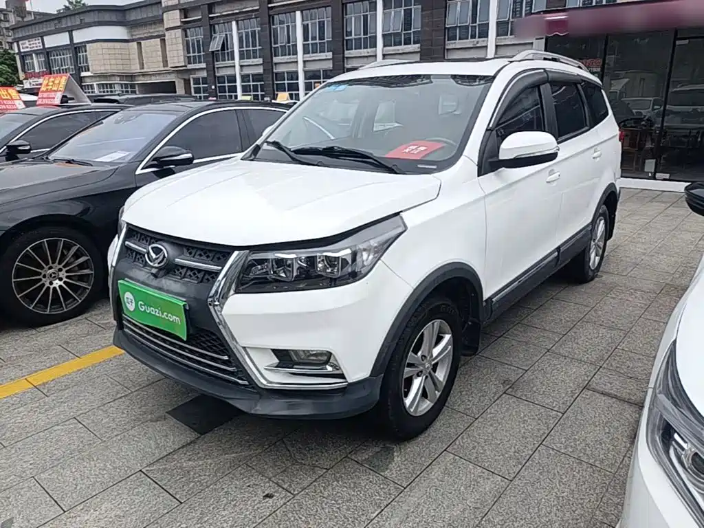 BAIC S3 2016 S3L 1.5L MT Luxury
