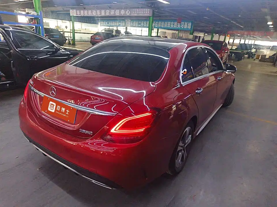 Mercedes-Benz C-Class — миниатюра 2